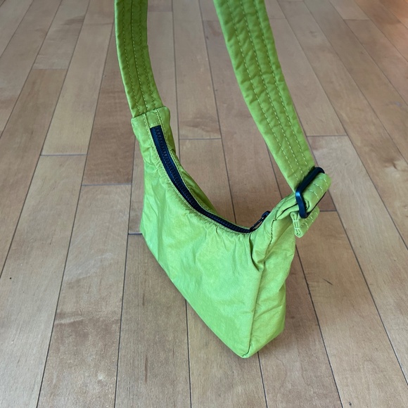 BAGGU Mini Nylon Shoulder Bag - Picture 2 of 2
